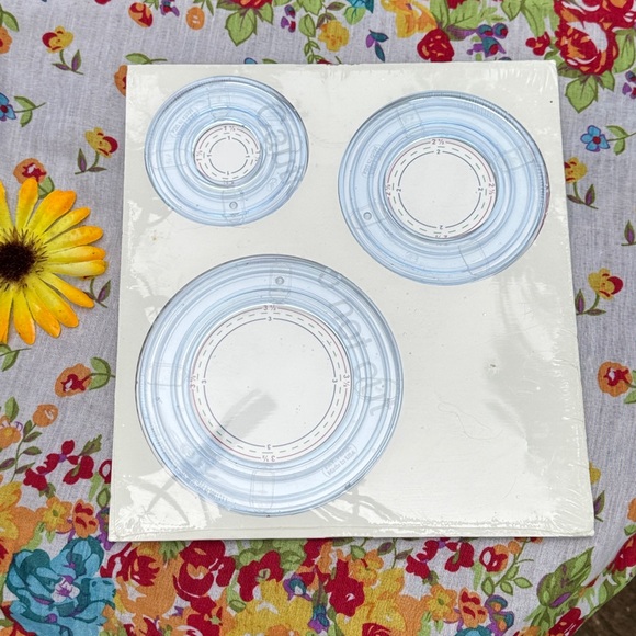 🩷 Creative Memories; VINTAGE & NWT! 3 Circle Cutting Patterns & Sizing Template! - Picture 4 of 9
